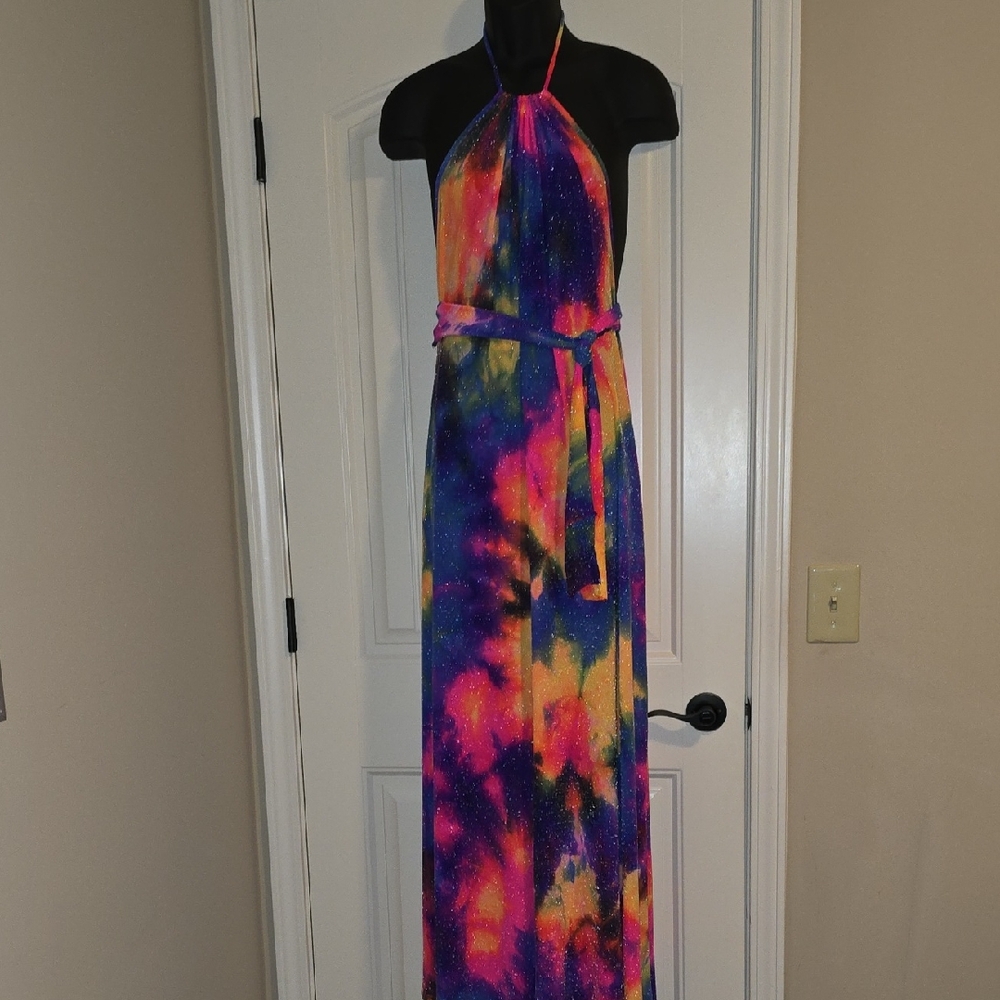 Vibrant Tie-Dye Halter Maxi Dress